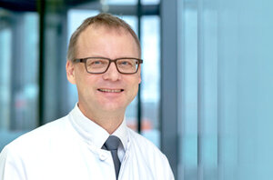 Prof. Dr. med. Heiner Wedemeyer, Spezialist für Gastroenterologie