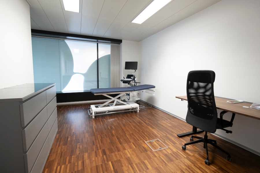 Urologie Mittelland - Examination room Urologie Mittelland - Examination room